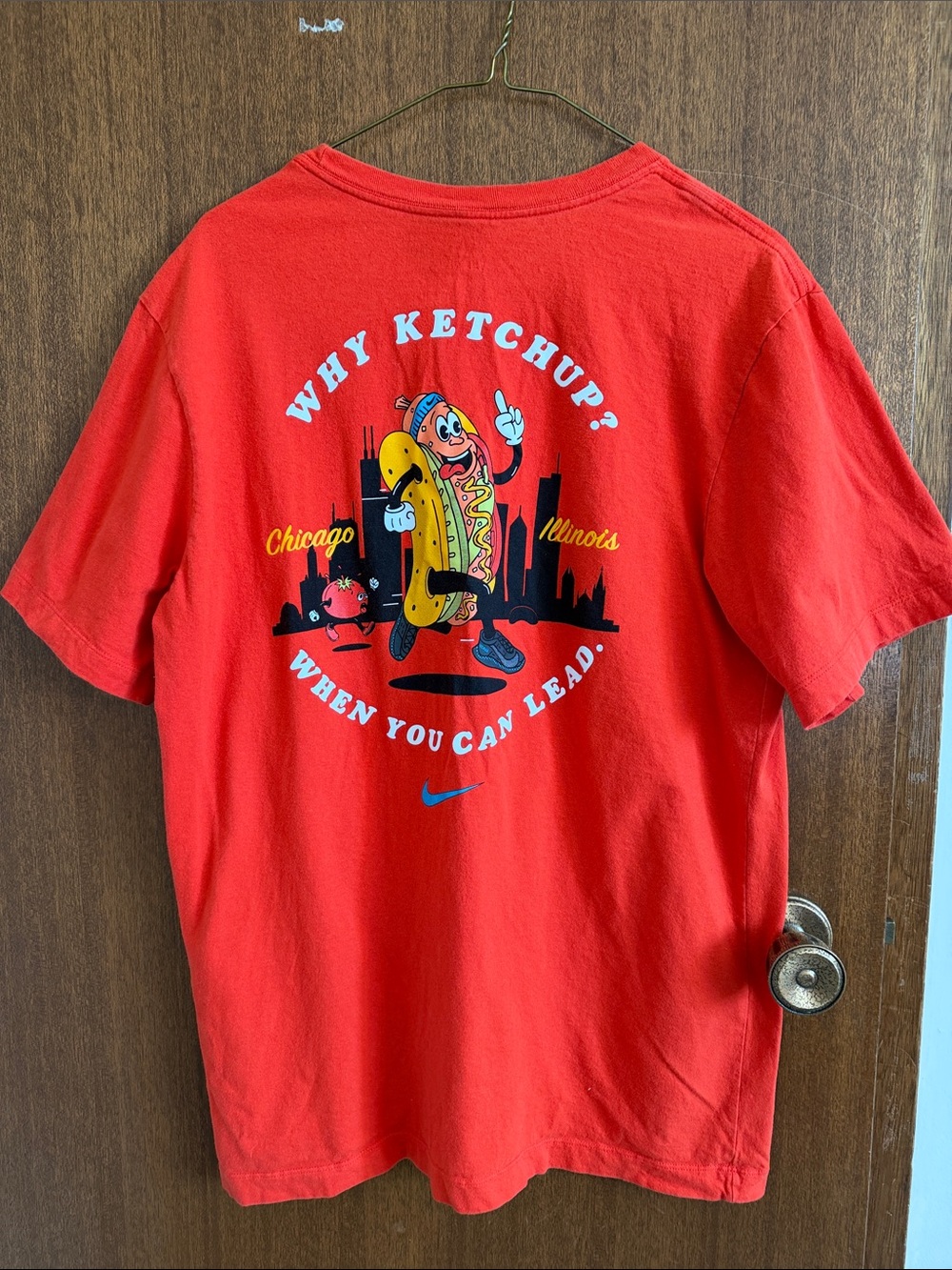 Y2K nike graphic tee